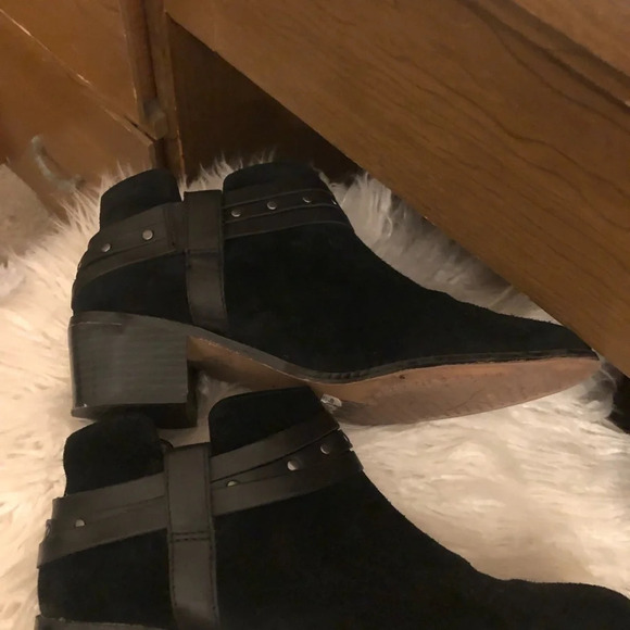 Clarks Black Suede studded Leather Heeled booties Boho Rocker - Picture 7 of 10